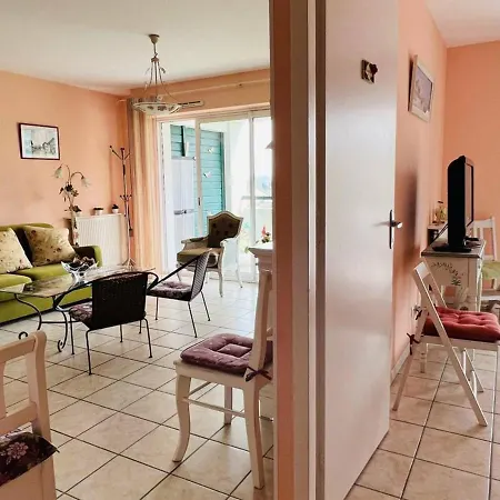 Appartement Cambo-les-bains, 2 Pièces, 2 Personnes - Fr-1-495-43